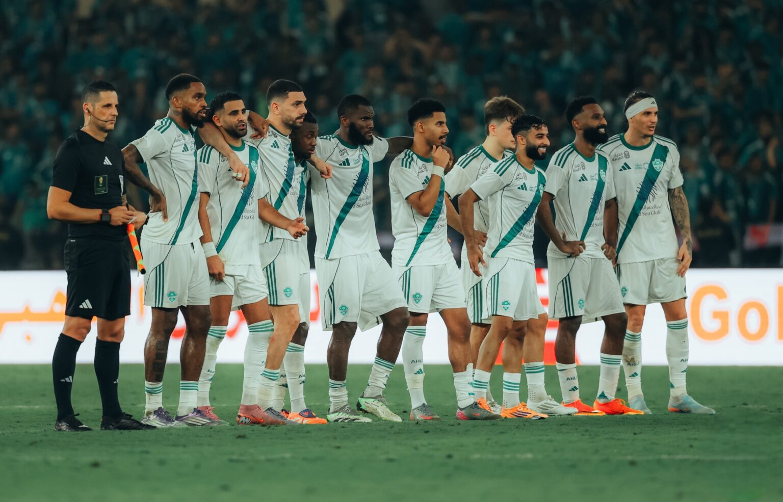 الأهلي يخطط لضم نجم الهلال .. وصفقة جديدة على رادار الراقي